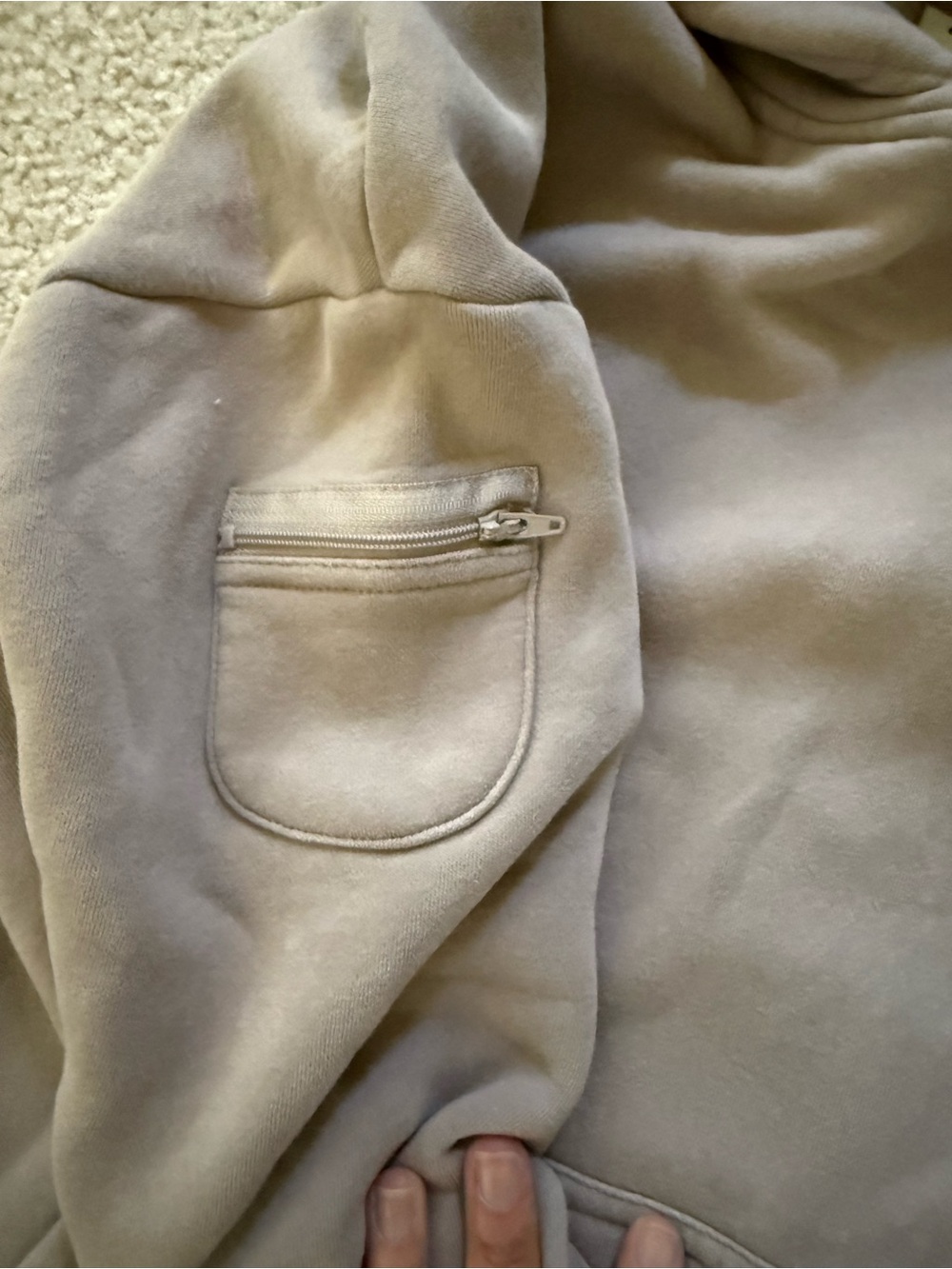 Comfrt Hoodie – Size M – Sand/Tan – Oversized Pullover - Picture 4 of 5